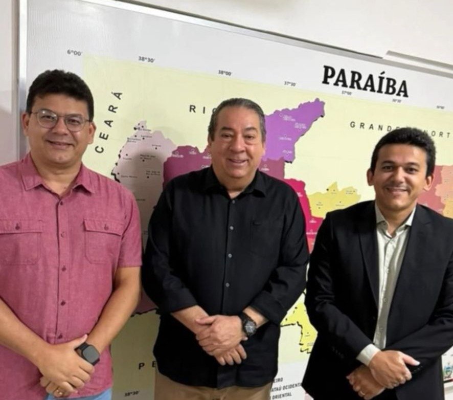Prefeito de Santa Rita se reúne com chefe de gabinete de João Azevêdo e reforça parceria com o Estado
