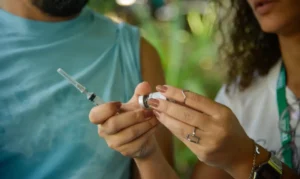 casos de sindrome respiratoria aguda grave caem na maior parte do pais