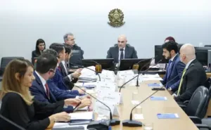 stf alexandre de moraes decide validar decreto do iof