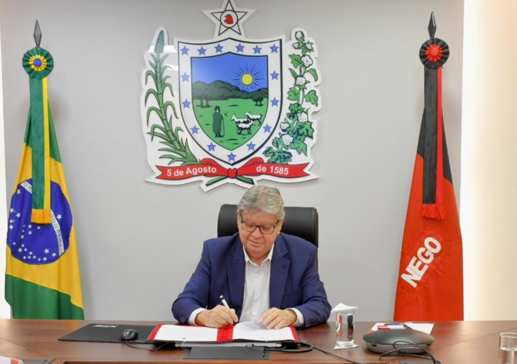 Repartições públicas do Estado terão ponto facultativo na próxima sexta-feira (21)