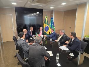 joao azevedo trata com ministro em brasilia do ramal pianco canal acaua aracagi e engenheiro avidos 1