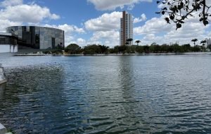 Principal 8 MPPB vai notificar imóveis que despejam esgoto no Açude Velho, CG