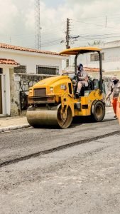 prefeitura de santa rita leva pavimenta ja aos bairros popular e tibiri 1