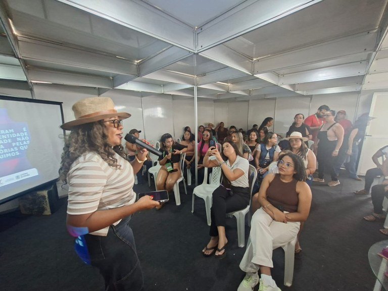 mulheres com historias inspiradoras sao homenageadas pela sedap pb na 1a agro fest ibiara