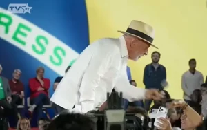 Home 6 Coordenador de programa de governo de Lula nega crise fiscal no Brasil